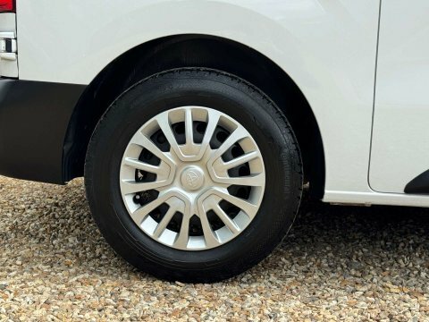 Toyota PROACE 1.5D Combi Medium  #16