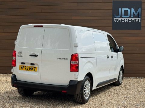Toyota PROACE 1.5 Proace Icon White #4