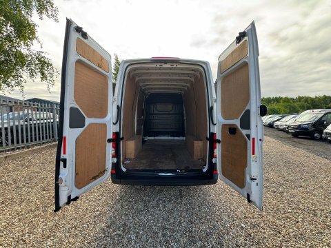 Volkswagen Crafter 2.0 Crafter Cr35 VK72FBB White #5