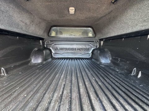 Mitsubishi L200 2.4 L200 Challenger DN69ZCE Black #6