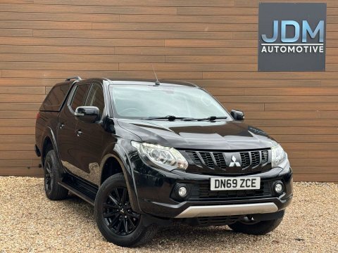 Mitsubishi L200 2.4 L200 Challenger Black