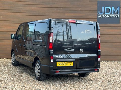 Nissan NV300 Mpv #7
