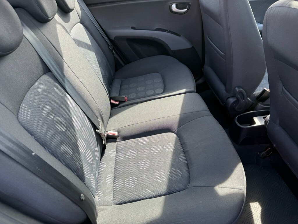 Hyundai I10 1.2 Classic 77 Bhp Silver #12