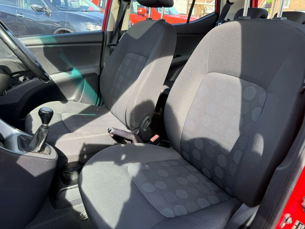 Hyundai I10 1.2 Classic 77 Bhp Silver #10