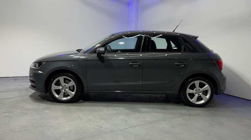 Audi A1 Sportback Tfsi Sport VU66XKD Grey #4