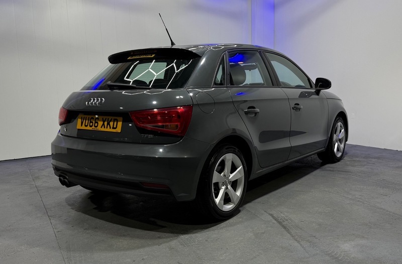 Audi A1 Sportback Tfsi Sport VU66XKD Grey #6