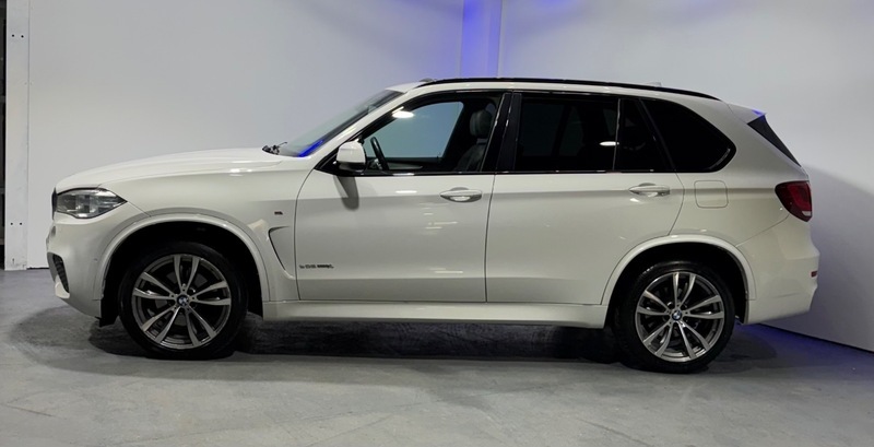 BMW X5 Xdrive30d M Sport YB18HZZ White #4