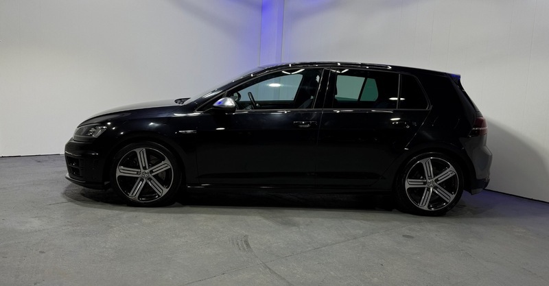 Volkswagen Golf R VK15SNU Black #5