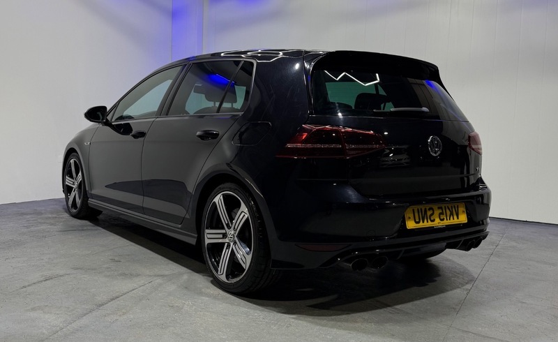 Volkswagen Golf R VK15SNU Black #6