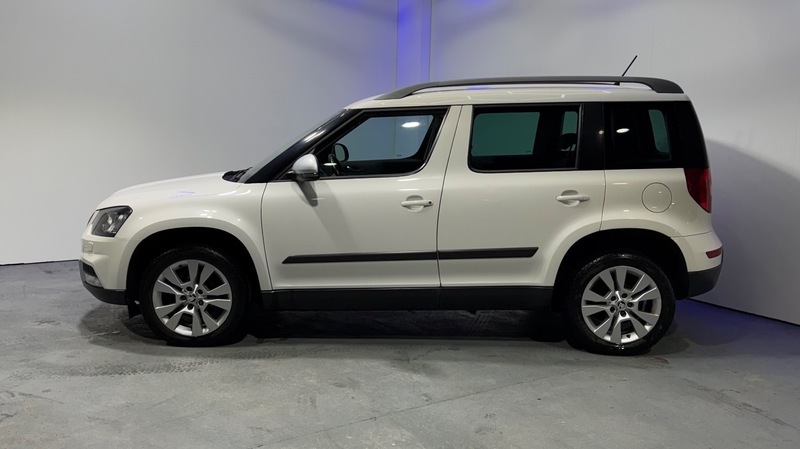 Skoda Yeti Outdoor Se L Tdi SB65JWW White #4