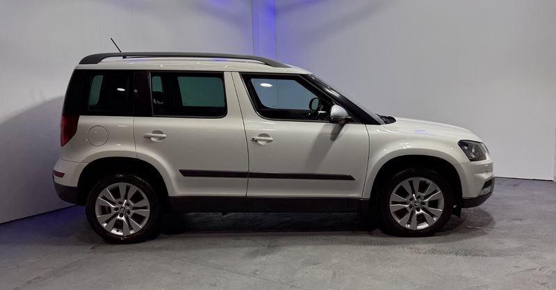 Skoda Yeti Outdoor Se L Tdi SB65JWW White #5
