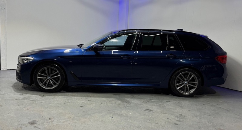 BMW 5 Series 520D M Sport Touring YH19NEP Blue #5