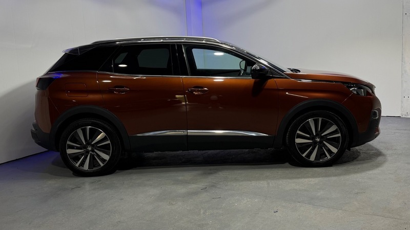 Peugeot 3008 Puretech S S Gt DA70DPE Brown #4