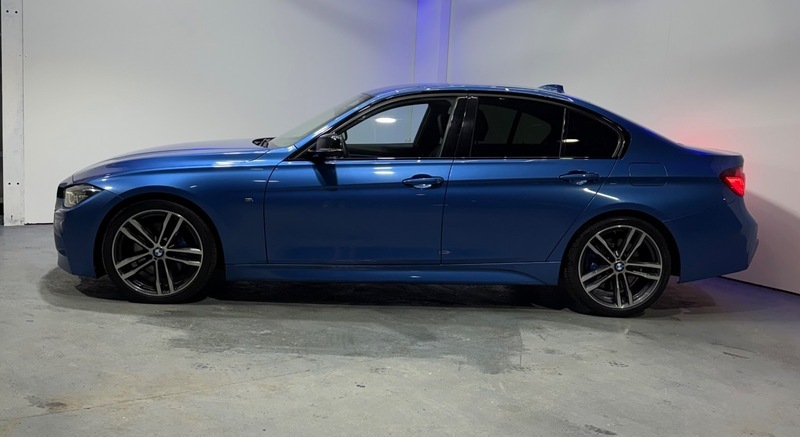 BMW 3 Series 320D M Sport Shadow SA67EUJ Blue #4