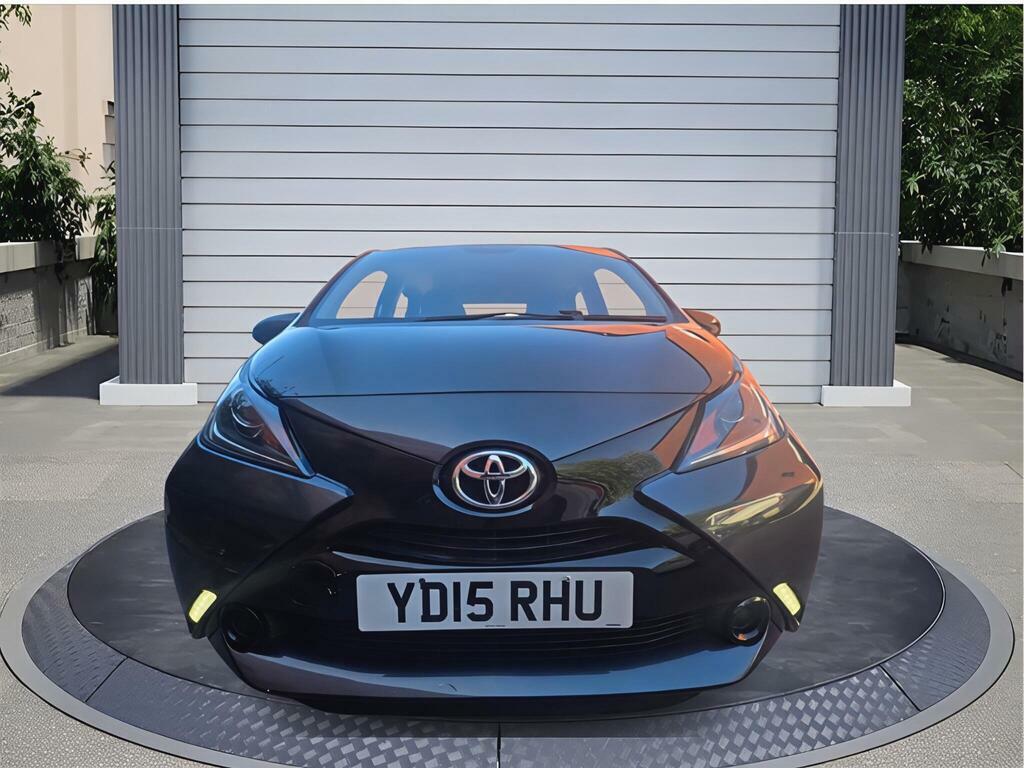 Toyota Aygo 1.0 Vvt-i X-play Euro 5 Euro 5 Grey #2