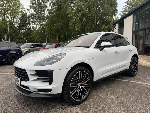 Porsche Macan Suv Pdk MH68TTK White #3