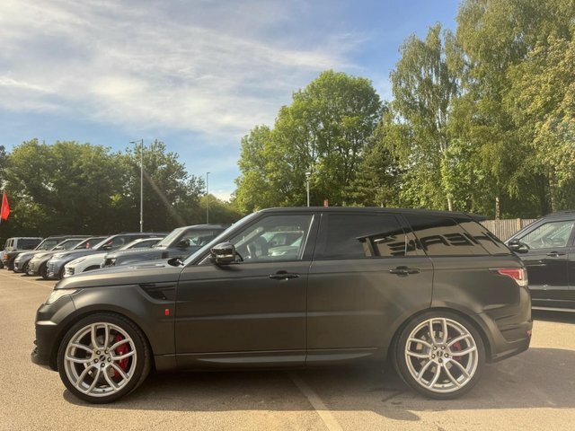 Land Rover Range Rover Sport Sd V6 Hse Suv YL15FWE Black #4