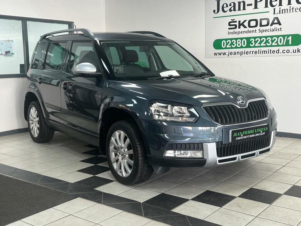 Skoda Yeti Suv 1.2 Tsi Se Outdoor Dsg Euro 5 201515 Grey
