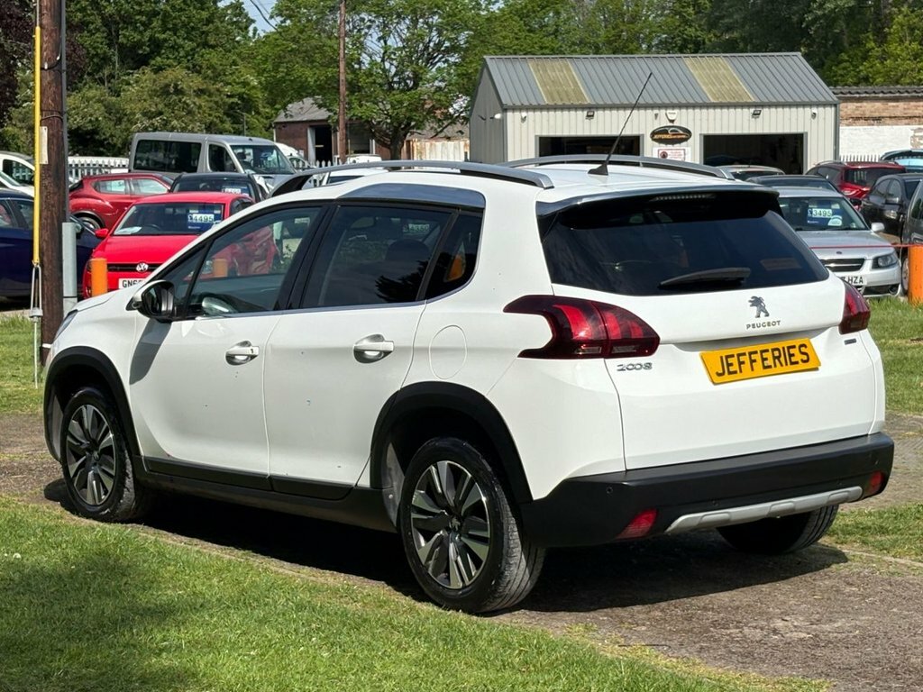Peugeot 2008 1.2L Allure RK67FPX White #5