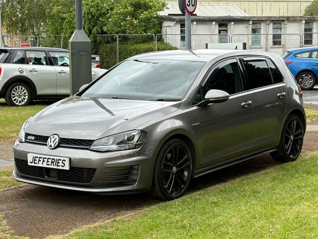 Volkswagen Golf 2L Gtd VX16AXP Grey #3