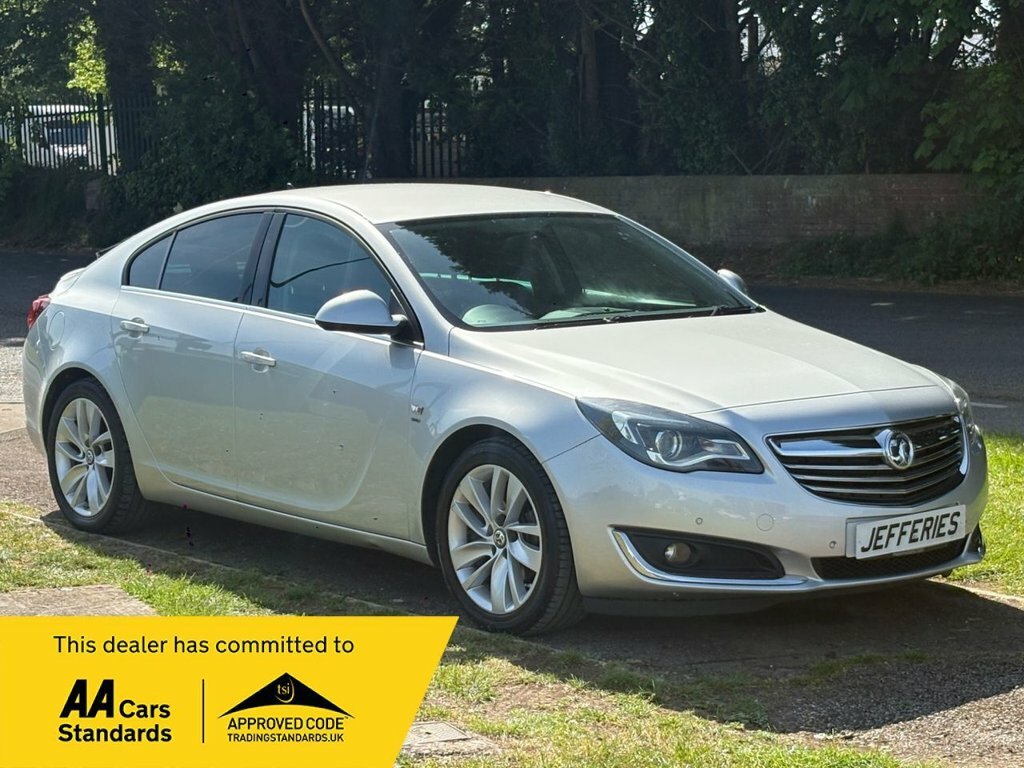 Vauxhall Insignia 2L Sri Nav Silver