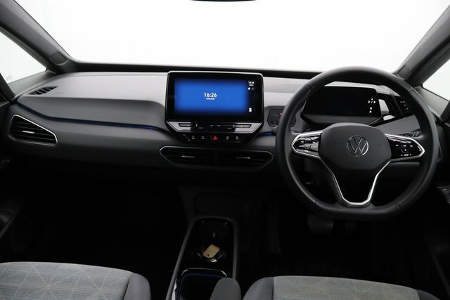 Volkswagen ID.3 Performance 58Kwh Life DA72YJJ White #3