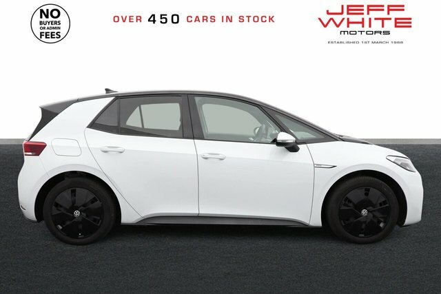 Volkswagen ID.3 Performance 58Kwh Life DA72YJJ White #6