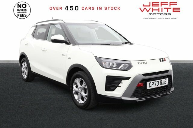 SsangYong Tivoli Ventura Apple Car White