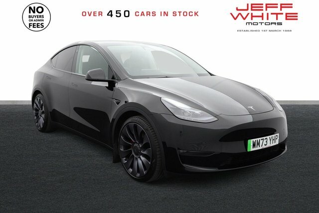 Tesla Model Y Motor Performance Black