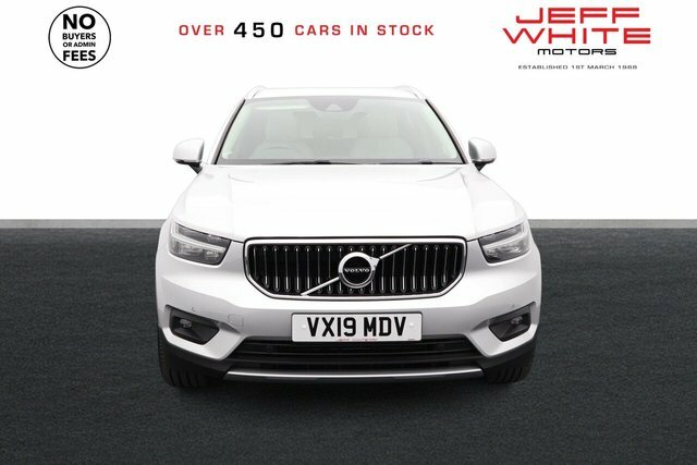 Volvo XC40 T3 Inscription VX19MDV Silver #4