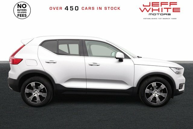 Volvo XC40 T3 Inscription VX19MDV Silver #6
