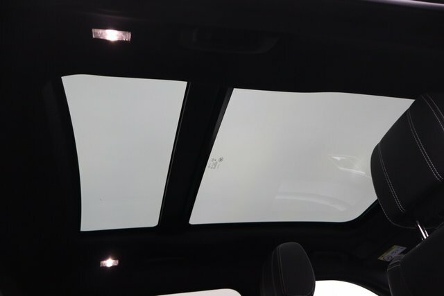 Land Rover Range Rover Velar Mhev Edition WJ22BFM Black #2