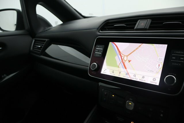 Nissan Leaf N-connecta Faceliftapple DS72LGZ Grey #3