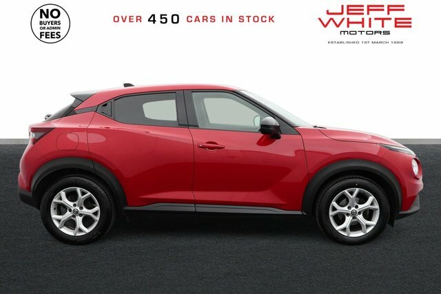 Nissan Juke Dig-t N-connecta Sat DV22HSO Red #6