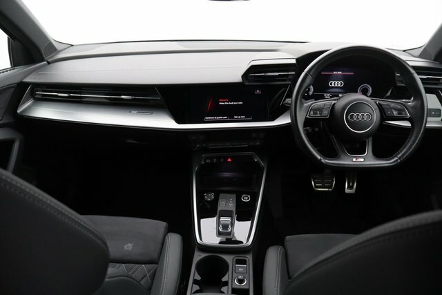 Audi A3 Tfsi 35 Edition 1 HJ22OPN Grey #2