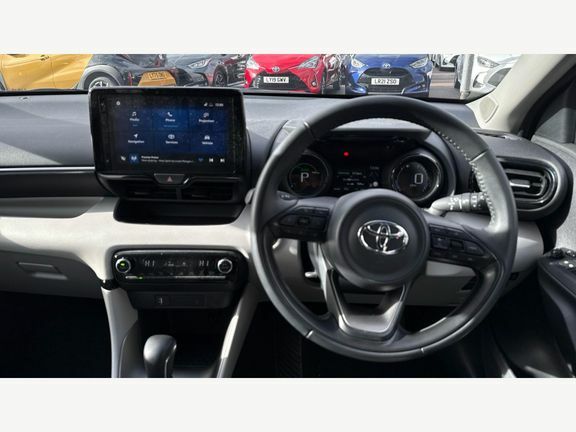 Toyota Yaris Excel YR73PJO White #5
