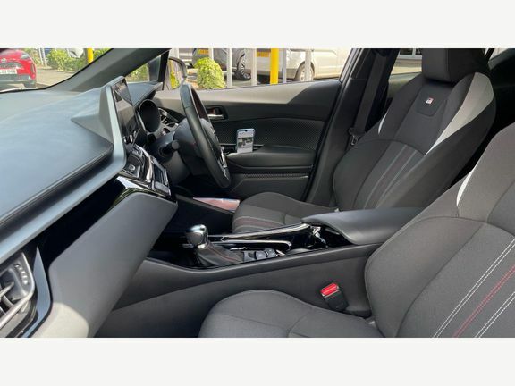 Toyota C-Hr Gr Sport 2.0 SB72KJY White #5