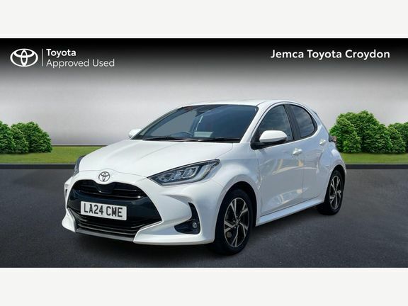 Toyota Yaris Design LA24CME White #3