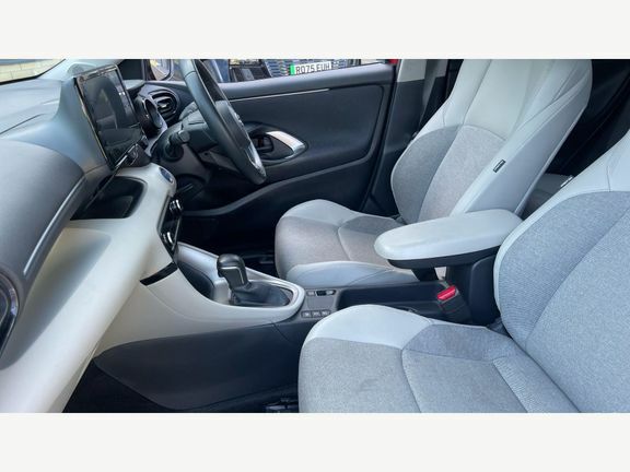 Toyota Yaris Excel LV23EHR #5