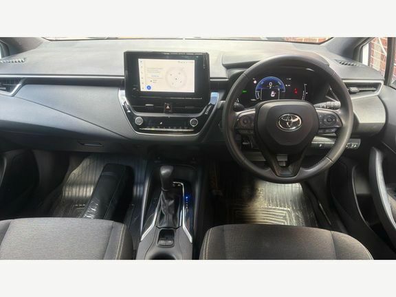 Toyota Corolla Corolla Commercial 1.8 Hybrid LN25UOG White #6