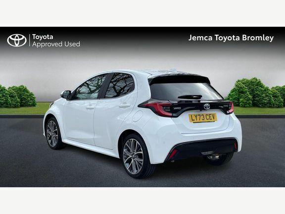 Toyota Yaris Excel LY73CEV White #4