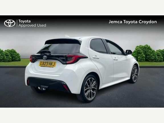 Toyota Yaris Excel LB23HKJ White #2