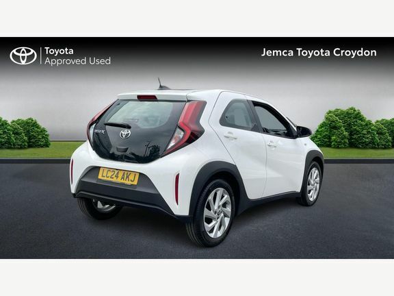 Toyota Aygo X Pure Manual LC24AKJ White #2