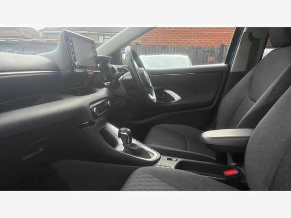 Toyota Yaris Design Hybrid, Parking Pac RV73XER Blue #5