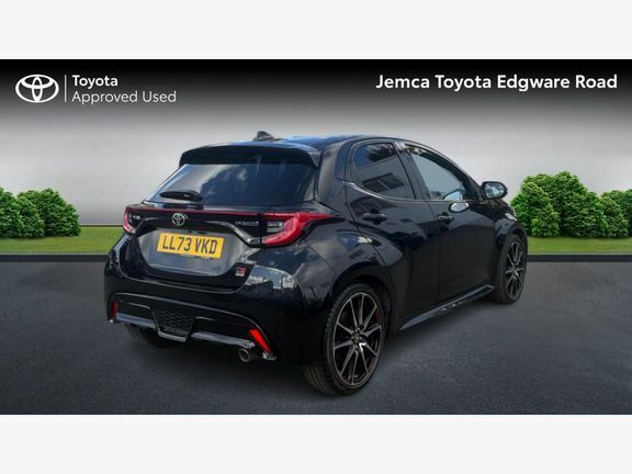 Toyota Yaris Gr Sport City LL73VKD Black #2