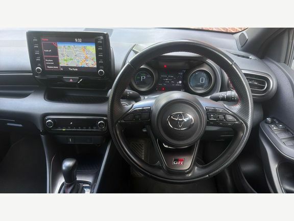 Toyota Yaris Gr Sport City LL73VKD Black #6