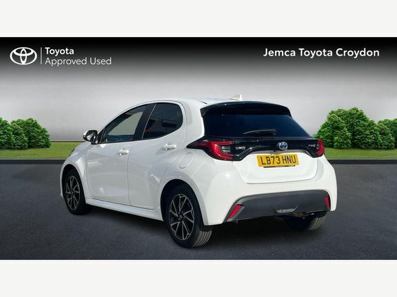 Toyota Yaris Design LB73HNU White #4