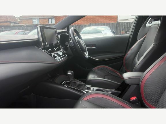 Toyota Corolla Excel 2.0 Hb Bitone Trk P20PEB Red #5