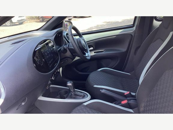 Toyota Aygo X Edge Auto RK74XEO #5