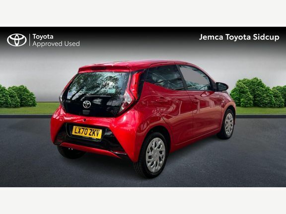 Toyota Aygo X X-play M LX70ZKV Red #2